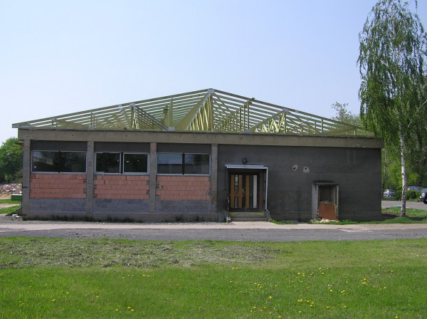 2006 - Prodejní hala Lovosice